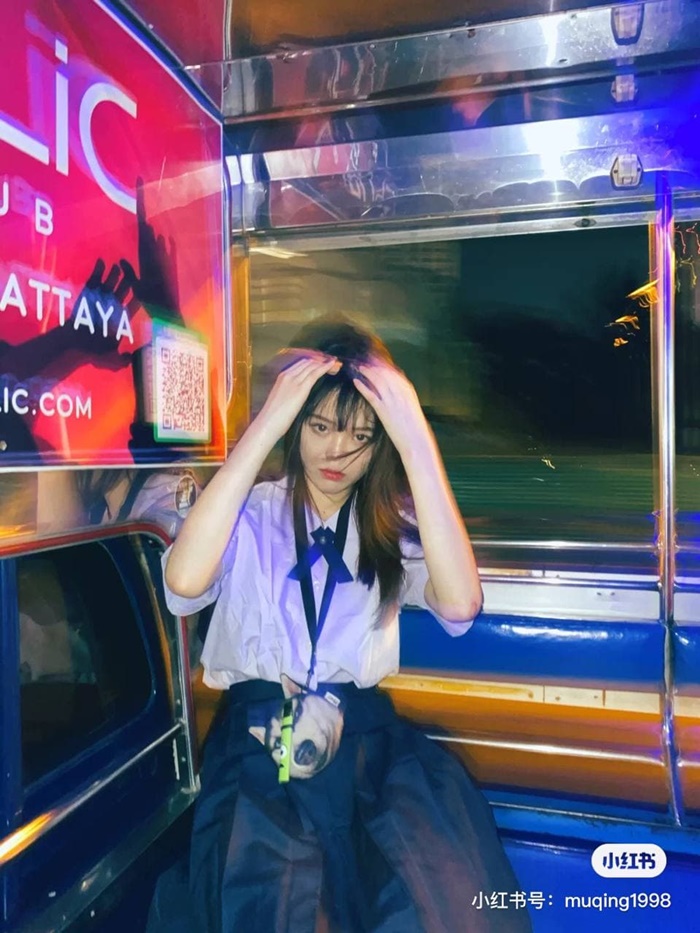 ชุดนักเรียนไทยโดนใจวัยรุ่นจีน ชุดนักเรียนไทยโดนใจวัยรุ่นจีน