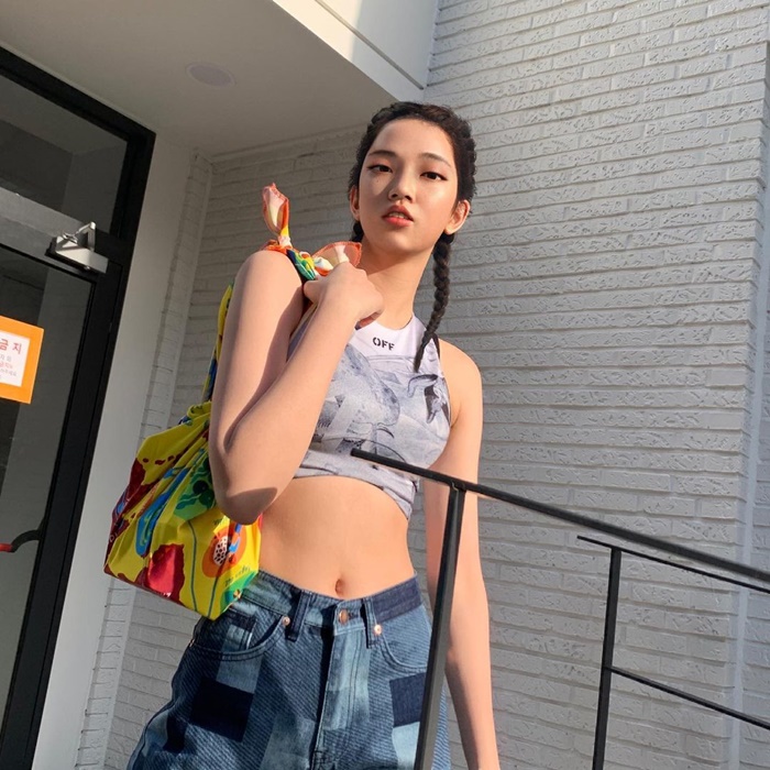 โรซี่ อินฟลูเอนเซอร์สาวเสมือนมนุษย์ โรซี่ อินฟลูเอนเซอร์สาวเสมือนมนุษย์