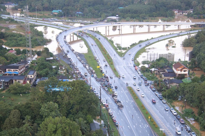 น้ำท่วม น้ำท่วม