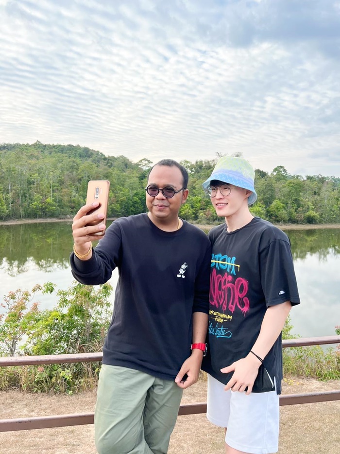 ไพรวัลย์ วรรณบุตร ไพรวัลย์ วรรณบุตร