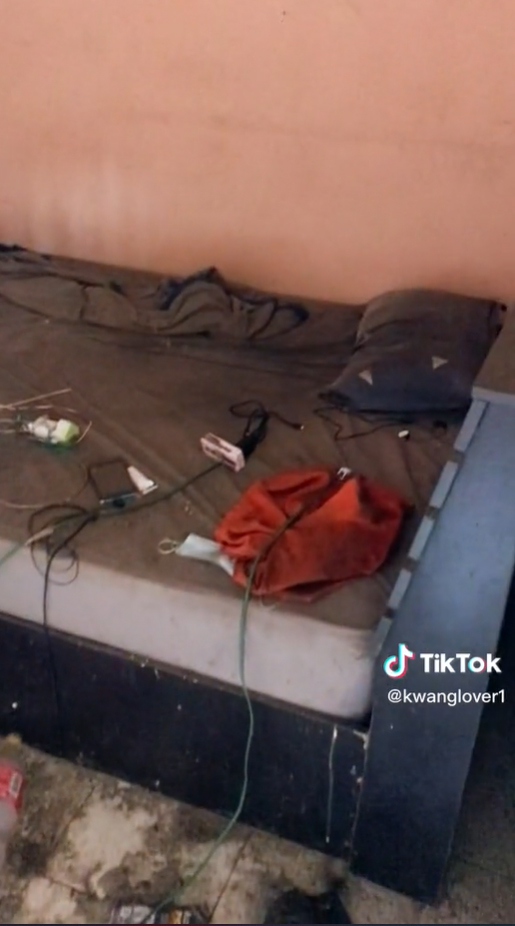 ฝันร้ายของเด็กหอ ฝันร้ายของเด็กหอ