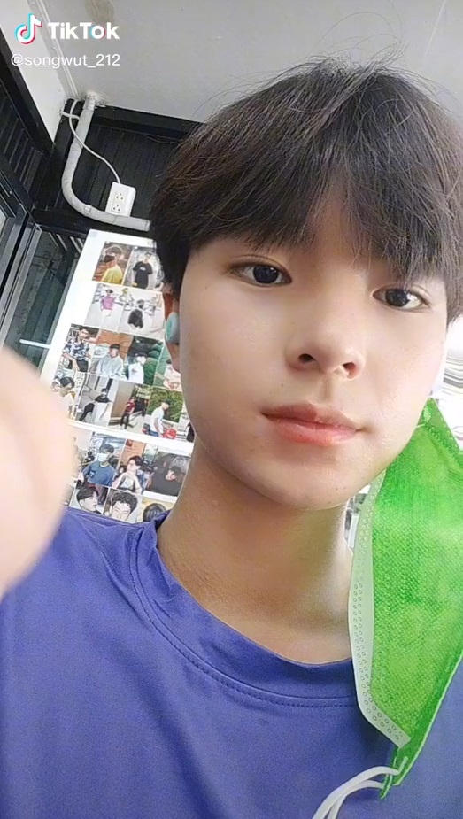 น้องแบงค์ ทรงวุฒิ น้องแบงค์ ทรงวุฒิ