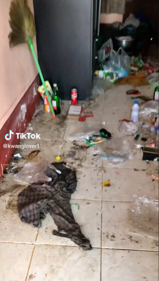 ฝันร้ายของเด็กหอ ฝันร้ายของเด็กหอ