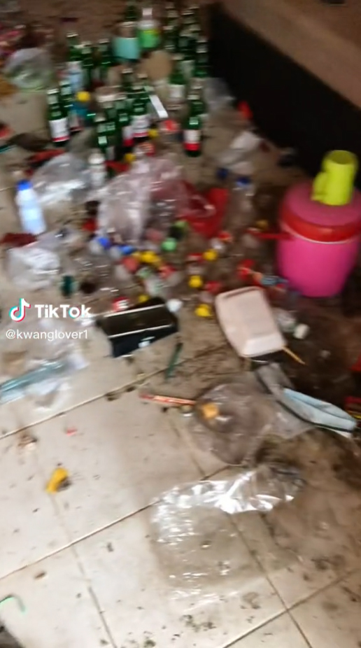 ฝันร้ายของเด็กหอ ฝันร้ายของเด็กหอ