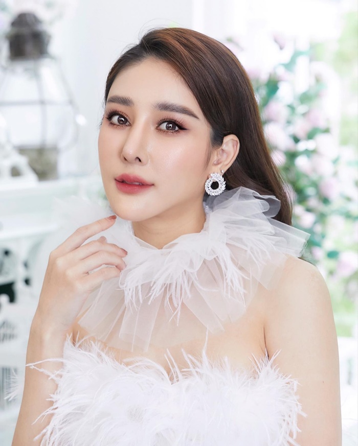 แตงโม นิดา แตงโม นิดา