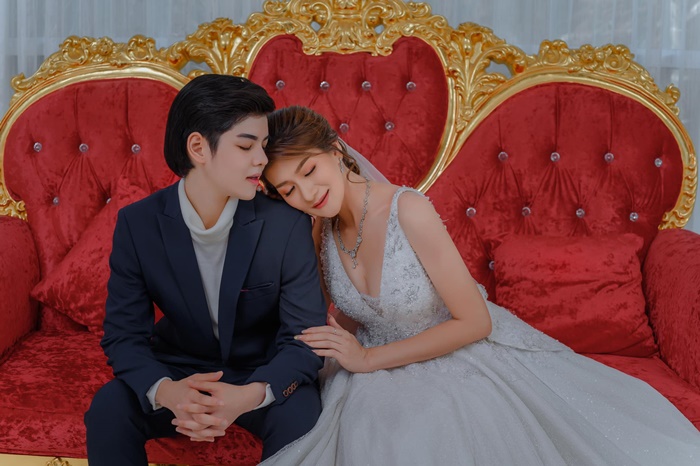 คู่รักหญิงรักหญิง คู่รักหญิงรักหญิง