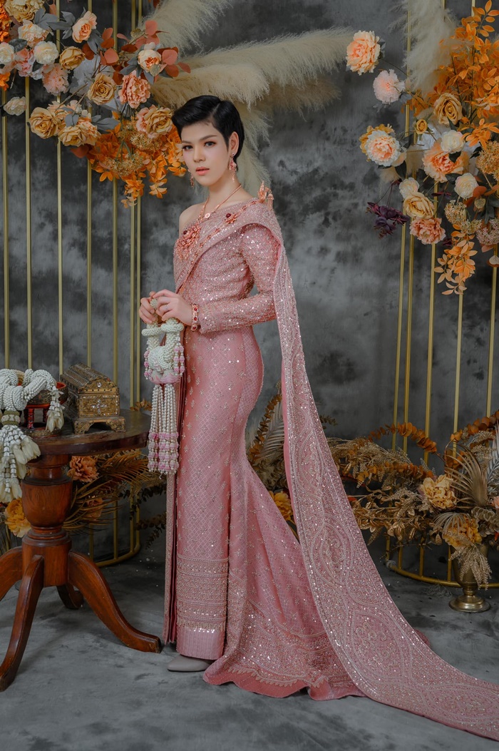 คู่รักหญิงรักหญิง คู่รักหญิงรักหญิง