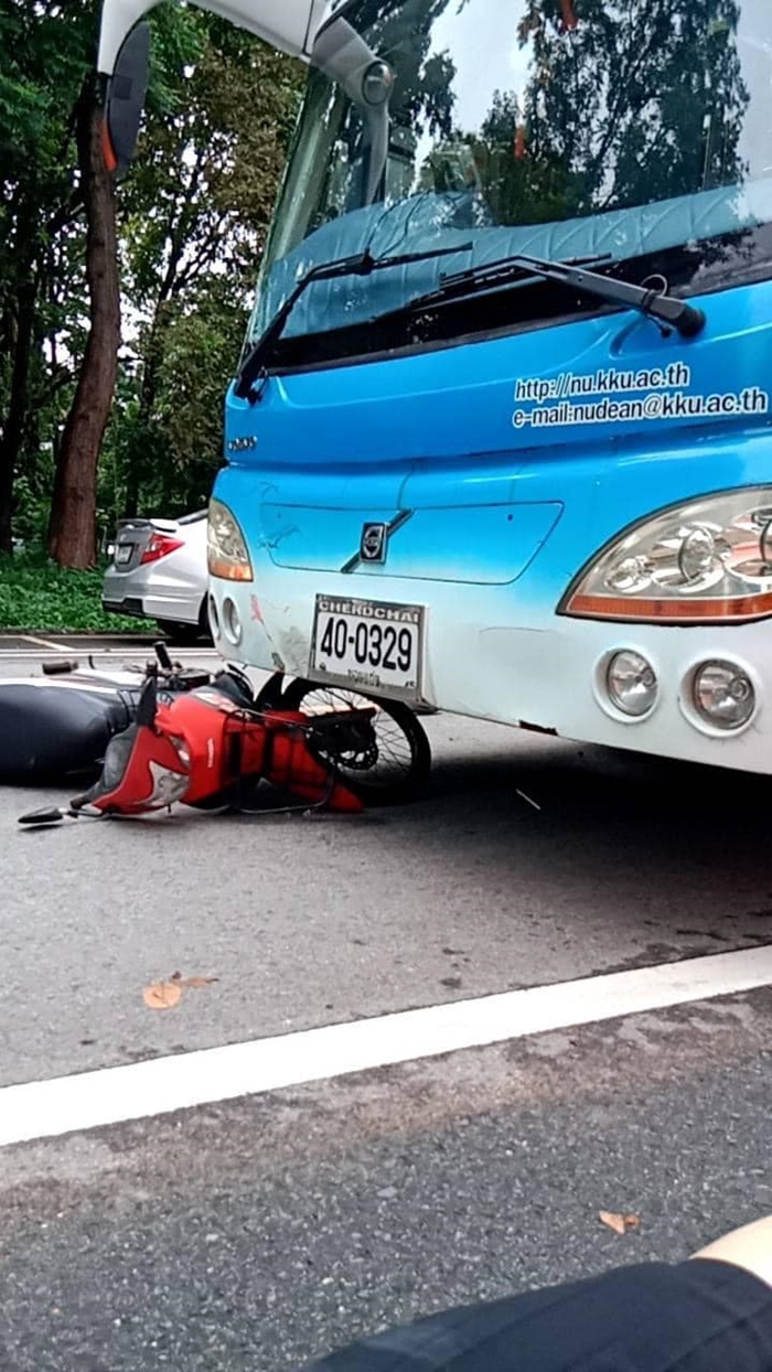 รถทัวร์ชน นศพ. ดับ รถทัวร์ชน นศพ. ดับ