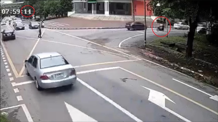 รถทัวร์ชน นศพ. ดับ รถทัวร์ชน นศพ. ดับ