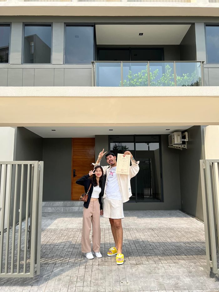 ม้าม่วง ดาว TikTok ม้าม่วง ดาว TikTok