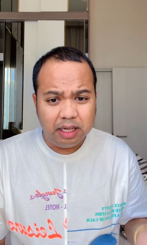 ไพรวัลย์ วรรณบุตร ไพรวัลย์ วรรณบุตร