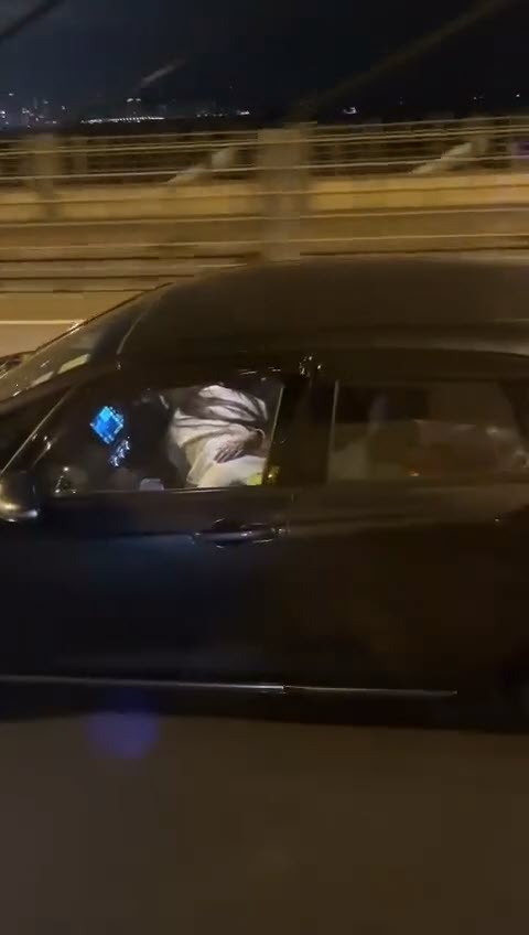 คู่รักใจกล้า คู่รักใจกล้า