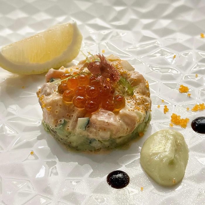 เอมมี่-เอมี่ เอมมี่-เอมี่