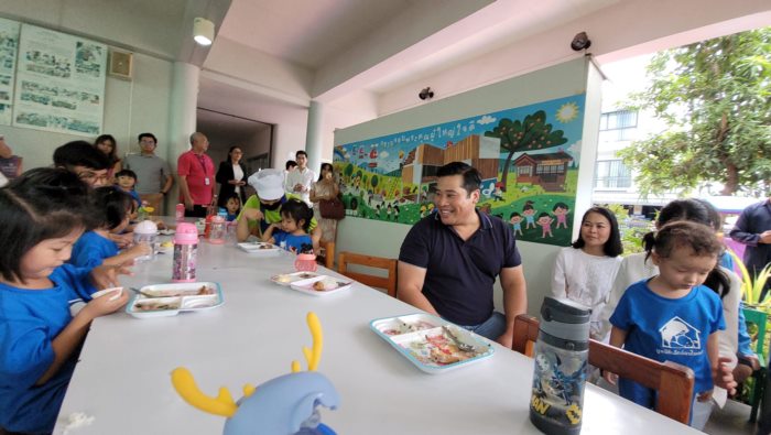 ท่านอ้น วัชรเรศร วิวัชรวงศ์ ท่านอ้น วัชรเรศร วิวัชรวงศ์