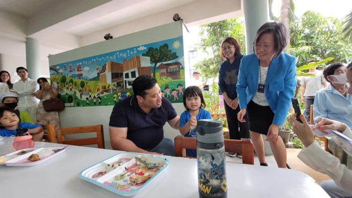 ท่านอ้น วัชรเรศร วิวัชรวงศ์ ท่านอ้น วัชรเรศร วิวัชรวงศ์