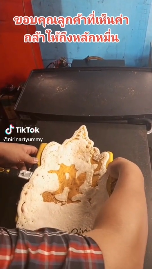 เเพนเค้ก เเพนเค้ก