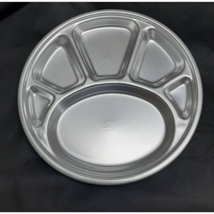 ครูใช้ถาดหลุมฟาดเด็ก ครูใช้ถาดหลุมฟาดเด็ก