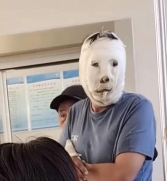 เขาขำอะไรกัน เขาขำอะไรกัน