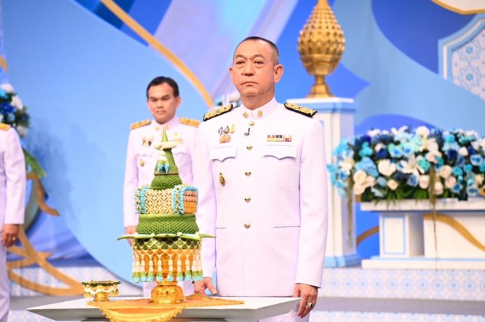 ดร.เฉลิมชัย ศรีอ่อน ดร.เฉลิมชัย ศรีอ่อน