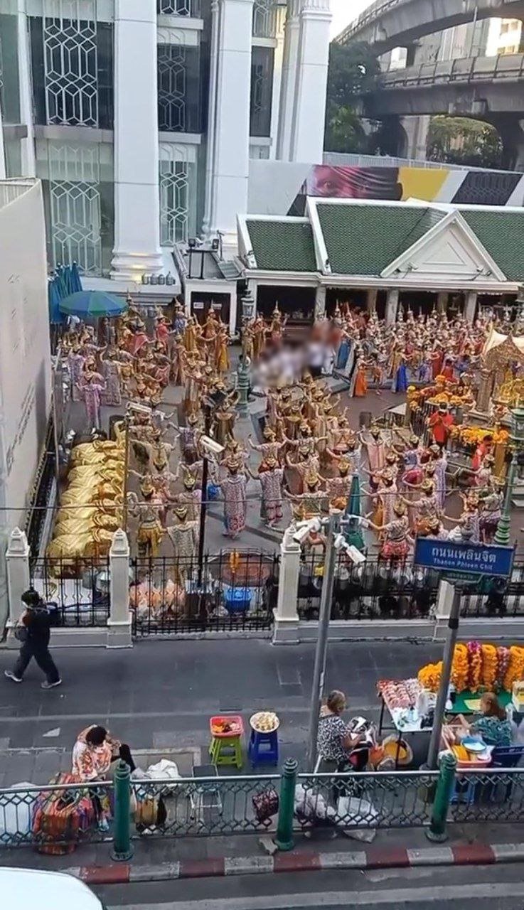 รำถวายท้าวมหาพรหม รำถวายท้าวมหาพรหม