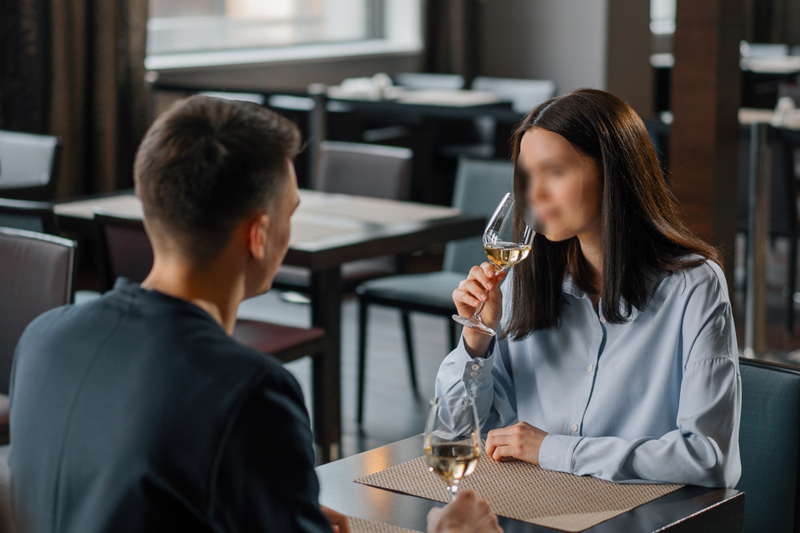 ออกเดต ออกเดต