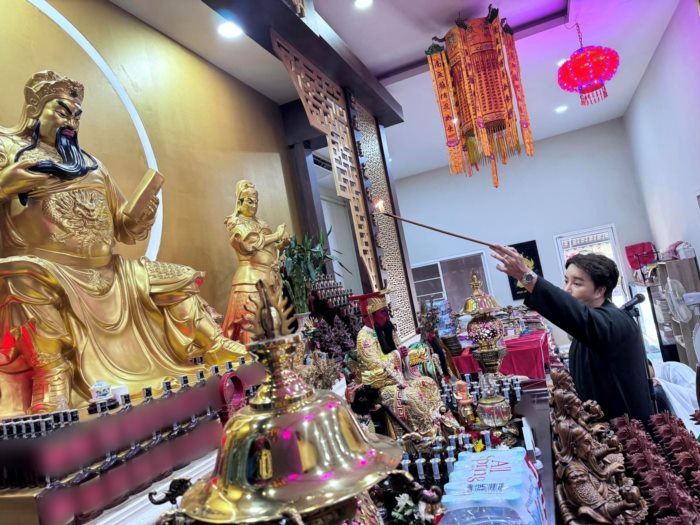 แก้บน แก้บน