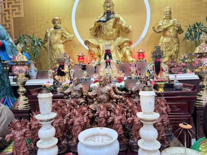 แก้บน แก้บน