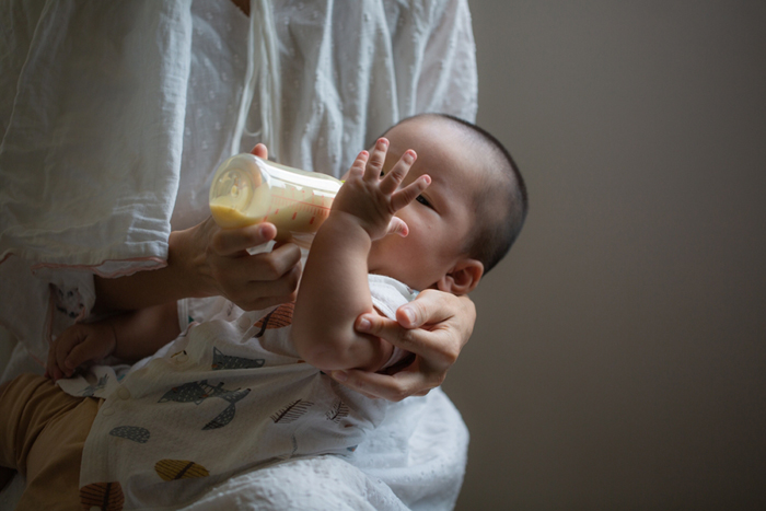 ผัวพาทารกเข้าบ้าน ช็อกยิ่งกว่าเป็นลูกชู้ ผัวพาทารกเข้าบ้าน ช็อกยิ่งกว่าเป็นลูกชู้