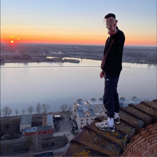 อินฟลูเอนเซอร์ ตกสะพาน อินฟลูเอนเซอร์ ตกสะพาน