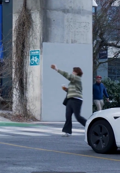 ไอเดียเจ๋งเพื่อคนเดินเท้า ไอเดียเจ๋งเพื่อคนเดินเท้า