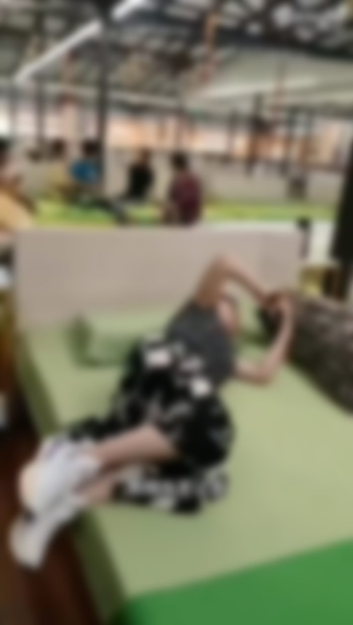 ไกด์เถื่อน ไกด์เถื่อน