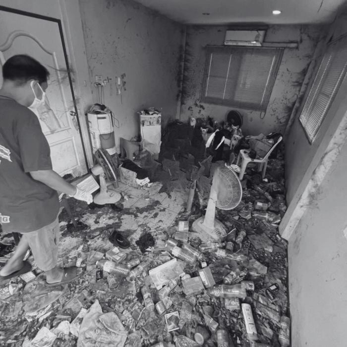 สุนัขกินศพ สุนัขกินศพ