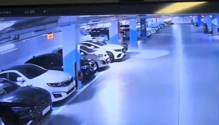 รถยนต์ไฟฟ้าระเบิด รถยนต์ไฟฟ้าระเบิด