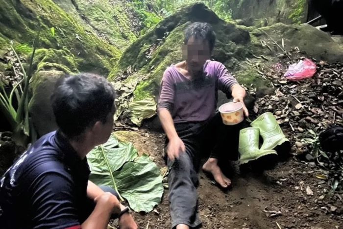 ในวิกฤตถึงชีวิต ในวิกฤตถึงชีวิต