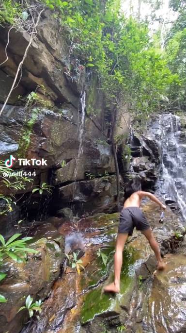 คลิปตลก คลิปตลก