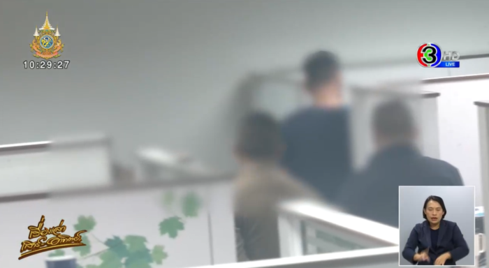 7 ตำรวจรุมทำร้ายลูกอดีตตำรวจ 7 ตำรวจรุมทำร้ายลูกอดีตตำรวจ