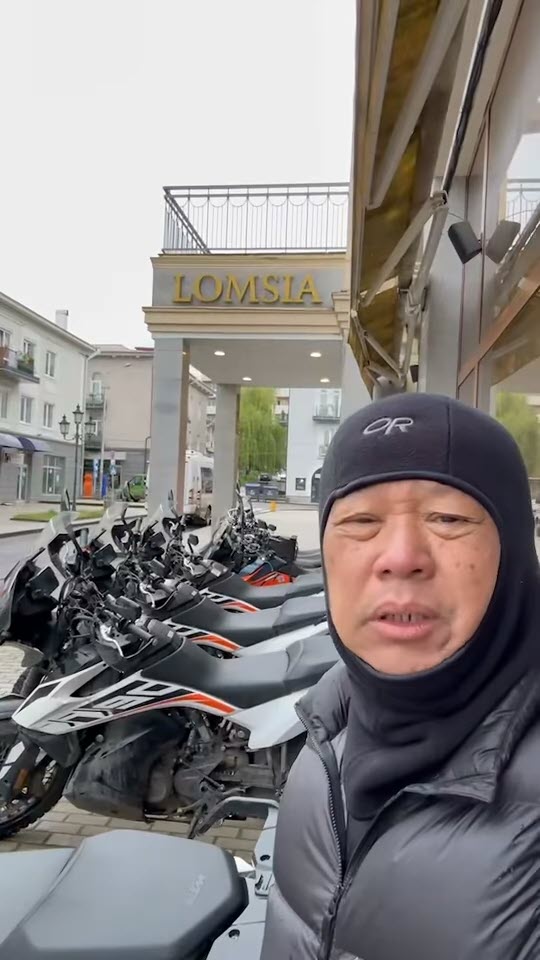 อ.เฉลิมชัย โฆษิตพิพัฒน์ , โน้ส อุดม อ.เฉลิมชัย โฆษิตพิพัฒน์ , โน้ส อุดม