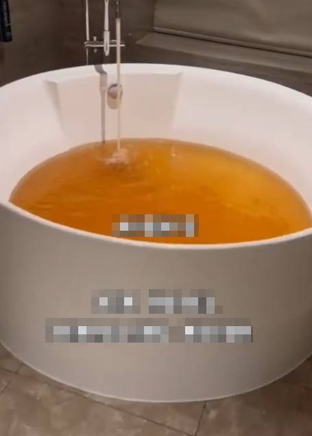 อ่างน้ำโรงแรม อ่างน้ำโรงแรม