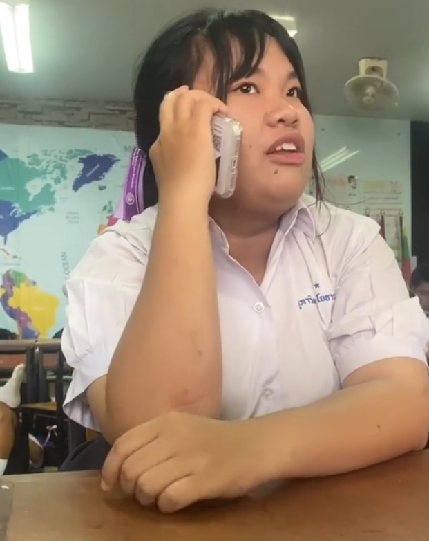 โทรศัพท์ผิด โทรศัพท์ผิด