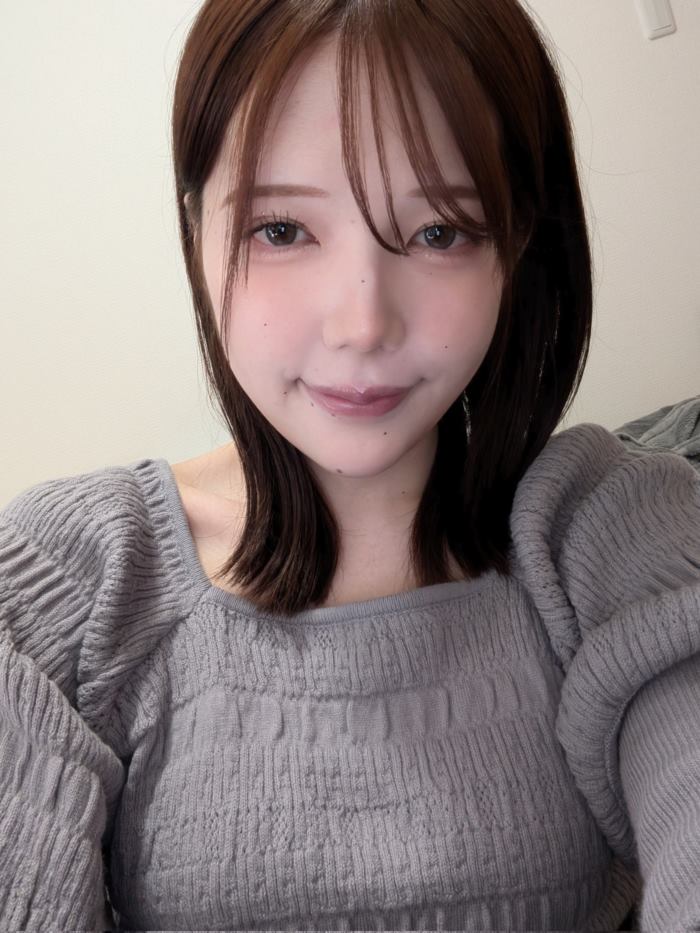 คานอน อาโอกิ อดีตพิธีกร คานอน อาโอกิ อดีตพิธีกร