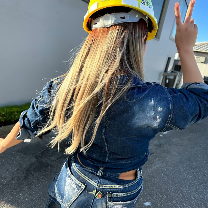 ใครสนใจบ้าง.. สาวหาคนมาช่วยคลีนห้อง ใครสนใจบ้าง.. สาวหาคนมาช่วยคลีนห้อง