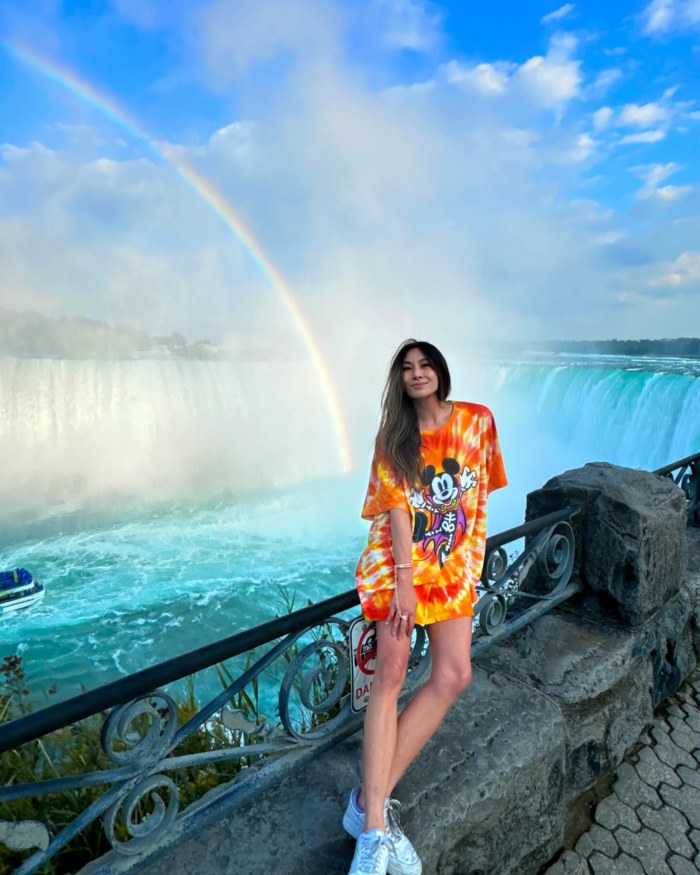 Lucy Guo มหาเศรษฐี AI วัย 30 ปี Lucy Guo มหาเศรษฐี AI วัย 30 ปี