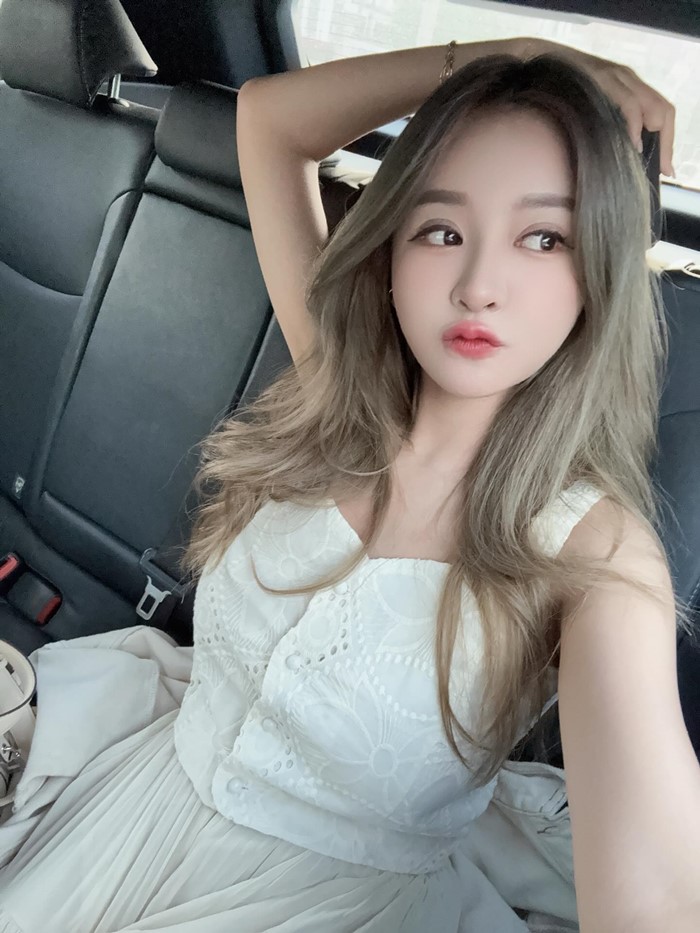 นางฟ้าพยาบาลสาวคนดัง ดับปริศนาในวัย 31 ปี นางฟ้าพยาบาลสาวคนดัง ดับปริศนาในวัย 31 ปี