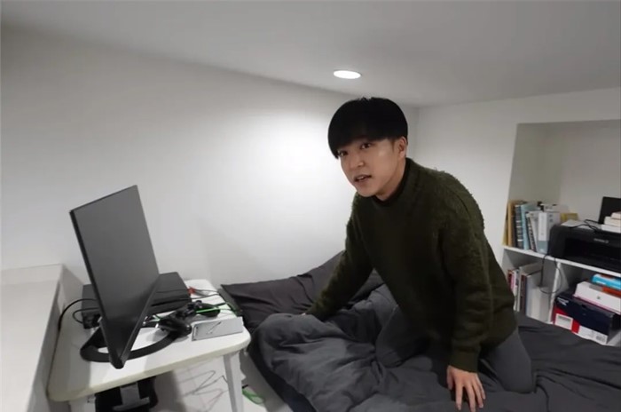 8 ตร.ม. แต่ทำให้ดูกว้างจนน่าทึ่ง 8 ตร.ม. แต่ทำให้ดูกว้างจนน่าทึ่ง