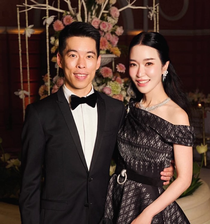 ดีเจสาว โดนด้วย 4 ล้าน ดีเจสาว โดนด้วย 4 ล้าน