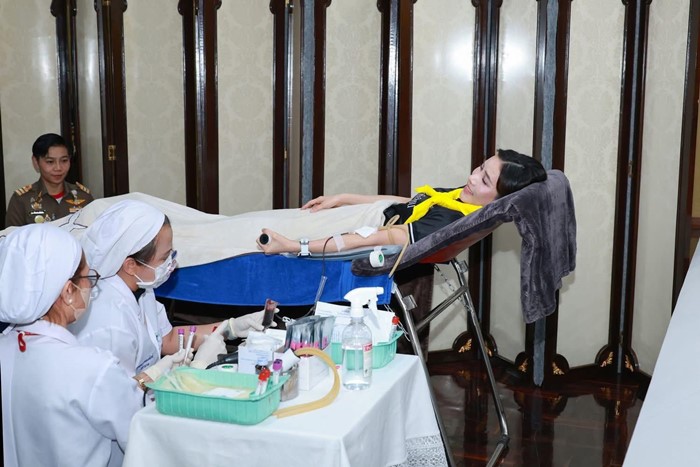 เจ้าคุณพระสินีนาถ พิลาสกัลยาณี บริจาคโลหิตถวายเป็นพระราชกุศล เจ้าคุณพระสินีนาถ พิลาสกัลยาณี บริจาคโลหิตถวายเป็นพระราชกุศล