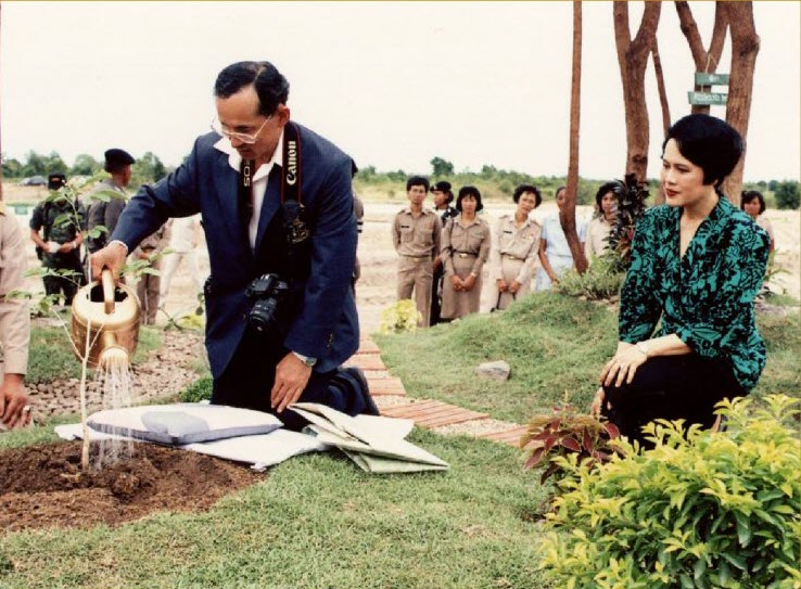 พระราชกรณียกิจ สมเด็จพระนางเจ้าสิริกิติ์ พระบรมราชินีนาถ พระบรมราชชนนีพันปีหลวง พระราชกรณียกิจ สมเด็จพระนางเจ้าสิริกิติ์ พระบรมราชินีนาถ พระบรมราชชนนีพันปีหลวง