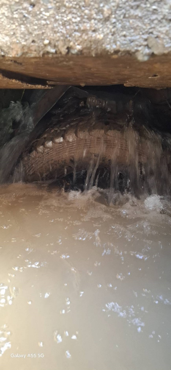 ลอกท่อระบายน้ำ ลอกท่อระบายน้ำ