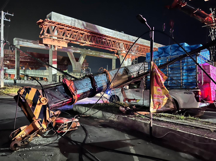 เครนถล่ม พระราม 2 เครนถล่ม พระราม 2