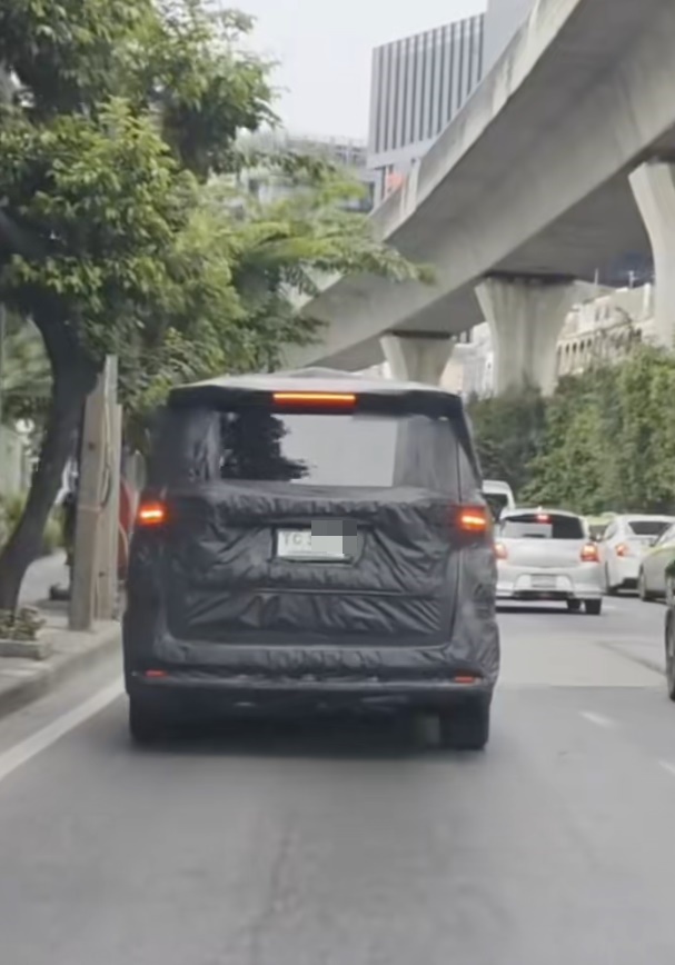 รถป้ายทะเบียนแปลก TC นำหน้า รถป้ายทะเบียนแปลก TC นำหน้า